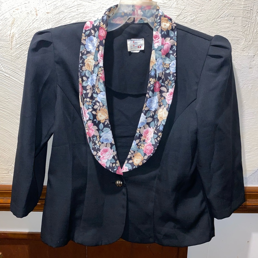 Women’s blazer suit